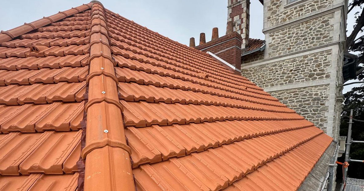 artisan couvreur à La Baule en rénovation de toiture